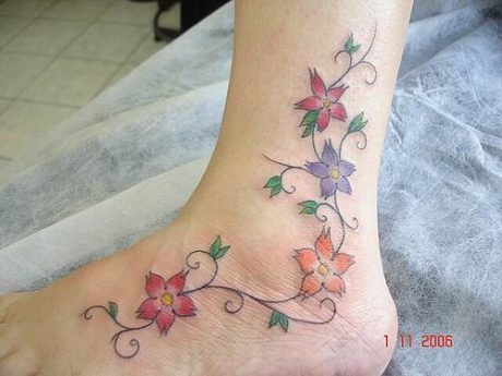 tattoo-flores-no-pe