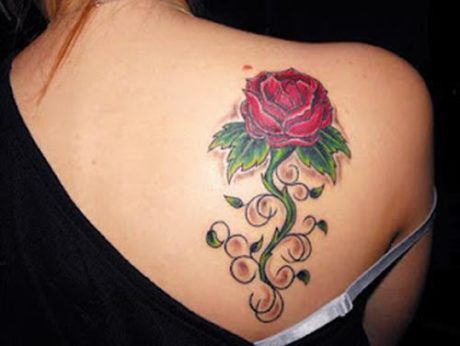 tatuagens-femininas-com-flores